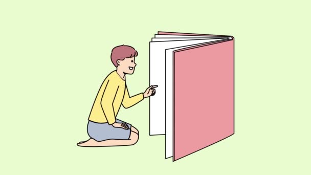 Pequeno Rapaz Curioso Lendo Livro Enorme Criança Inteligente Gosta Literatura — Vídeo de Stock
