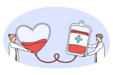 Ulusal kan bağışlama ayı konsepti. Pozitif genç doktor erkek ve kadın ayakta duruyor ve ellerinde kan için kalp ve bağış kutusu var.