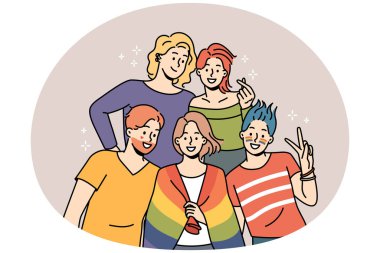 LGBT bayrağıyla gülümseyen insanlar birlik ve destek gösteriyorlar. Mutlu homoseksüel erkekler ve kadınlar gurur yürüyüşünde poz verirler. Vektör illüstrasyonu.