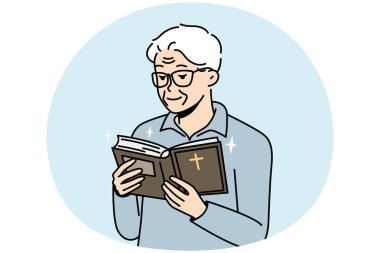 Yaşlı adam kutsal kitaba bakıyor. Emekli İncil okuyor. Büyükbabamın elinde açık morina kitabı var. Yaşlı Hıristiyan dua ediyor, yardım istiyor, yüce güçlerin kutsamasını istiyor. Vektör doğrusal illüstrasyon.