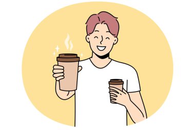 Kahve fincanlarında gülümseyen genç adam arkadaşına içki ikram ediyor. Mutlu adam sıcak bir içecekle kameraya elini uzatıyor. Vektör illüstrasyonu.