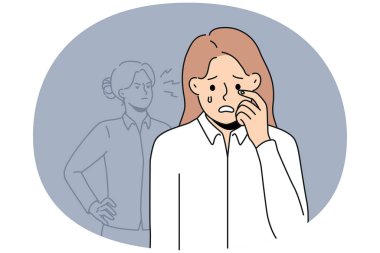 Mutsuz, stressiz kadın çalışan ağlaması, tacizden ya da ofiste zorbalıktan muzdarip. Sıkıntılı kadın işçiler iş anlaşmazlığı ya da krizle boğuşuyorlar. Vektör illüstrasyonu.