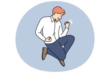 Aşırı sevinçli iş adamı evet işareti yaparak iş başarısını ya da başarıyı kutlar. Gülümseyen adam galibiyetle ya da zaferle aşırı mutlu bir zafer hisseder. Vektör illüstrasyonu.