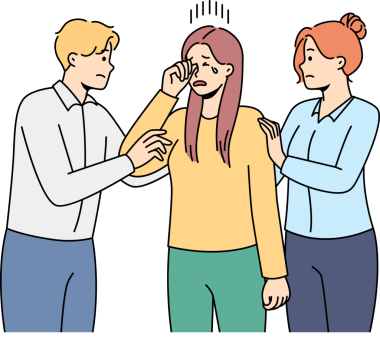 İnsanlar ağlayan mutsuz kadını destekliyor.