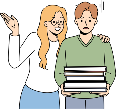 Gülümseyen kadın kitap yığınları olan mutsuz bir adamın yanında