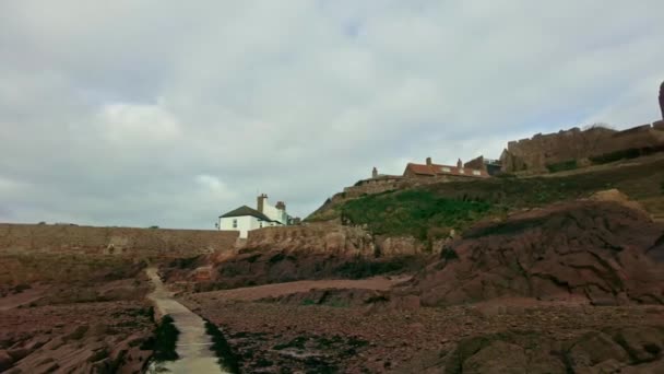 Jersey Island 2022 Zapis Pięknego Widoku Zamek Mont Orgueil Klifie — Wideo stockowe