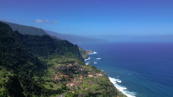 Madeira Portugal 2023 Prachtige Luchtfoto Van Bergen Vanaf Het Miradouro — Stockvideo
