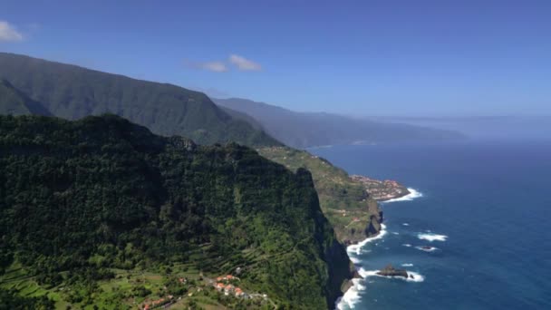 Madeira Portugal 2023 Prachtige Luchtfoto Van Bergen Vanaf Het Miradouro — Stockvideo