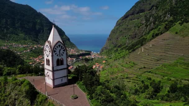 Мадейра Португалія 2023 Приголомшливий Повітряний Безпілотник Вид Гірську Місцевість Поблизу — стокове відео