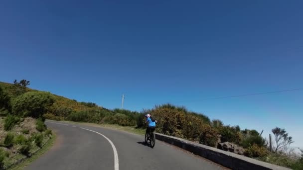 Madeira Portugal 2023 Conducir Través Una Carretera Montaña Isla Madeira — Vídeos de Stock