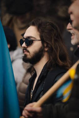 Londra - İngiltere - 2025.02.22 Destekçiler, Rusya 'nın tam ölçekli Ukrayna işgali olarak üçüncü yıldönümü münasebetiyle düzenlenen gösteride