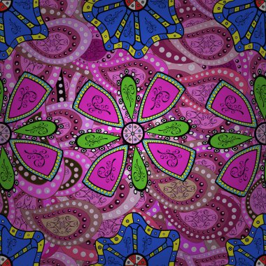 Mor, pembe ve mavi arka planda. Çocuksu tasarım. Elle çizilmiş karalama çiçekleriyle kusursuz bir desen. Tekstil, kumaş, ambalaj, hatıra defteri için güzel çiçek arkaplanı..