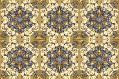 Kahverengi, bej ve nötr renklerde altın elementlerle kusursuz klasik desen. Noel, kar tanesi, yeni yıl 2025.