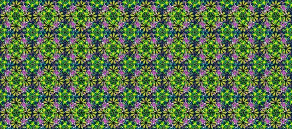 Renkli Bahar Temalı Kusursuz Arkaplan. Raster illüstrasyonunda kusursuz çiçek deseni. Yeşil, mavi ve sarı renkli çiçekler. Düz Çiçek Elementleri Tasarımı.