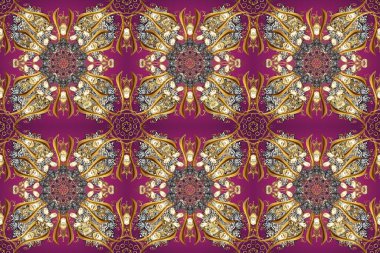 Klasik raster şablonu. Tekrarlayan elementlerle kusursuz soyut arkaplan. Mor, kahverengi, bej ve altın desenli.