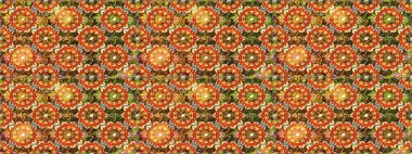 Süslü raster dekorasyonu. Barok tarzında duvar kağıdı tasarımı için kusursuz damaske deseni arkaplanı. Altın elementlerle kahverengi renklerde altın desen.