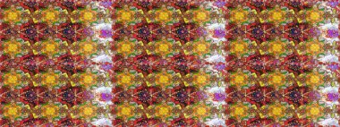 Küçük kahverengi, turuncu ve çiçekli oldukça eski bir besin torbası deseni. Millefleur 'lar. Tekstil, kumaş, kapaklar, duvar kağıtları, baskı, paket, koleksiyon defteri, örgü, dekupaj için çiçek arkaplanı..