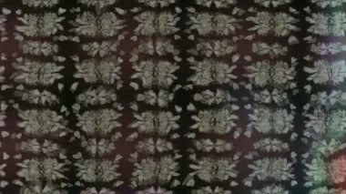 Renkli unsurlarla hareketli arka plan görüntüleri. Çiçekler. Eski model. Bayrak tarzı. Video kaydı. Şablon. Döngü. Kusursuz.. 