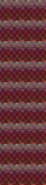 Mor renkte çiçekler olan çiçek deseni çiz. Suluboya tarzında mor renkte çiçekler.