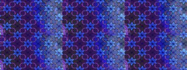 Şirin çiçekler, şal desenli, mor ve mavi renklerde renkli çizimler. Tekstil için suluboya eskiz deseni. El çizimi çiçek çizimi deseni (fayans)).