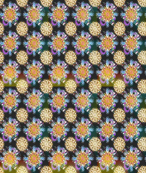 Gri ve bej renklerde etnik çiçeklerle kusursuz bir desen. Raster Çiçek İllüstrasyonu güzel tekstil..