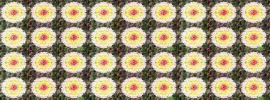 Yeşil ve nötr renklerde etnik çiçeklerle kusursuz bir desen. Raster Çiçek İllüstrasyonu güzel tekstil..