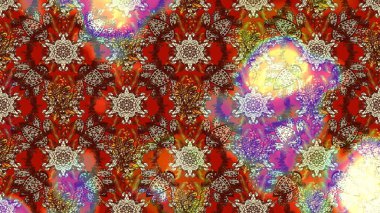 Çiçeksel çizim kalıbının yansıması. Vadinin çiçekleri kahverengi renklerde.