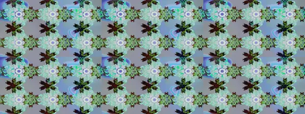 Mavi ve nötr renklerde Asya tekstil tarzında. Raster illüstrasyonu. Suluboya çiçekli çiçek deseni.