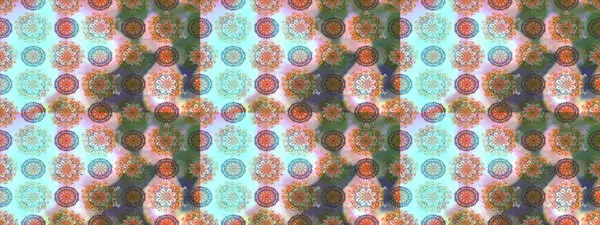 Çiçek deseni duvar kağıdı, desen dolguları ve web sayfası arka planı için kullanılabilir. Şekil verilmiş çiçeklerle eskiz deseni. Süslü zentangle çizim dokusu, soyut çiçeklerle süslenmiş..