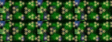 Raster suluboya çiçek deseni, narin çiçekler, yeşil ve mavi çiçekler, tebrik kartı şablonu. Güzel kumaş deseni.