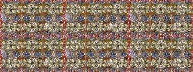 Kahverengi ve nötr renklerde çiçekler. Küçük çiçekte sevimli çiçek deseni var..