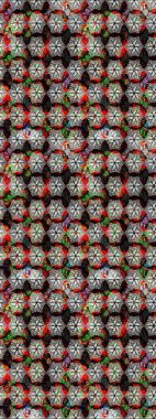 Suluboya elle çizilmiş çiçek desenli eskiz deseni. Parlak renkli fantezi çiçekleri, yapraklar, siyah renkli tomurcuklar.