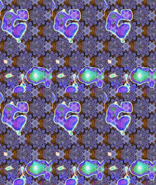 Parlak renkli fantezi çiçekleri, yapraklar, menekşe rengi tomurcuklar. Suluboya el çizimi elementli çiçek çizimi deseni.