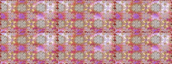 Çiçek. Tarafsız ve pembe renklerde. Raster illüstrasyonu. Kusursuz dekoratif arka plan, çiçek mandala.