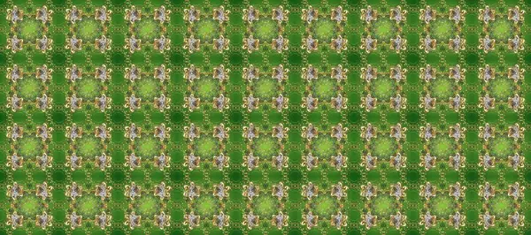 Klasik raster sarısı, kusursuz desen. Çiçek süsü kumaş deseni, cam, çiçek desenli metal yeşil, nötr ve bej renklerinde altın elementlerle.