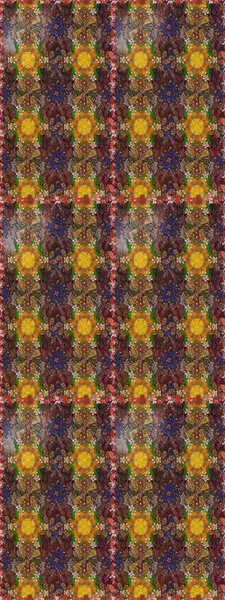 Raster illüstrasyonu. Eskiz geçmişi. Eski usul. Raster. Kumaş, tekstil, duvar kağıdı baskısı için. Tomurcukları çiçekli sevimli çiçek deseni..