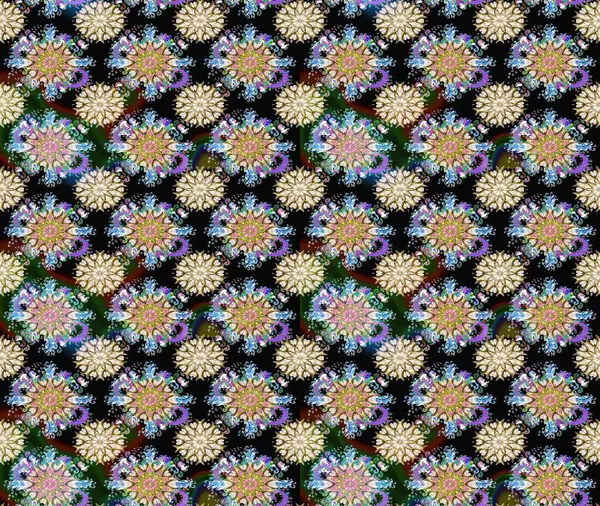 Çiçeklerle suluboya desenli çiçek deseni. Siyah ve nötr renklerde Asya tekstil tarzında. Raster illüstrasyonu.