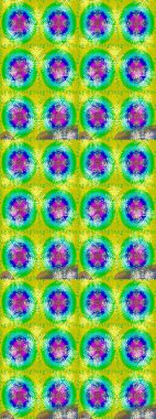 Küçük çiçekteki sevimli çiçek deseni. Yeşil renkte çiçekler.