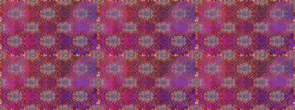 Çiçek kompozisyonu. Çiçek kolajı. Çiçek arkaplan. Küçük çiçekte güzel bir desen var. Raster deseni. Doğa. - mor ve kırmızı çiçekler.