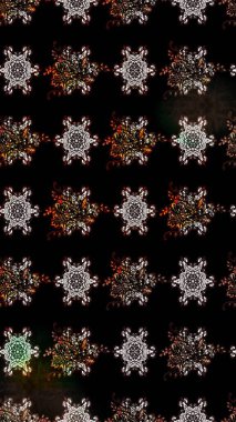 Küçük çaplı çiçeklerdeki basit şirin desenler. Tekstil veya kitap kapakları, imalat, duvar kağıtları, baskı, hediye paketi ve yapıştırma kitabı için çiçek eskizi geçmişi. Raster illüstrasyonu.