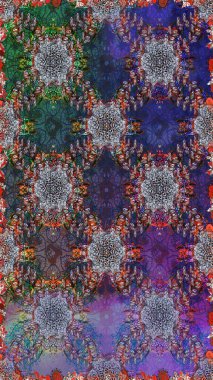 Gri ve mor renkli çiçekler. Raster illüstrasyonunda kusursuz çiçek deseni. Düz Çiçek Elementleri Tasarımı. Renkli Yaz Temalı Kusursuz Arkaplan.