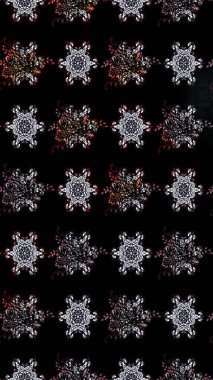 Elle boyanmış suluboya resim çizimleri, çiçekler ve bitkiler. Siyah renkte çiçekler.