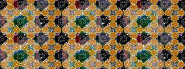 Çizim çiçek deseni duvar kağıdı, web sitesi arka planı, ambalaj kağıdı, davetiye, broşür, afiş veya web sitesi için kullanılabilir. Karalama elementleri. El çizimi Raster illüstrasyonu.