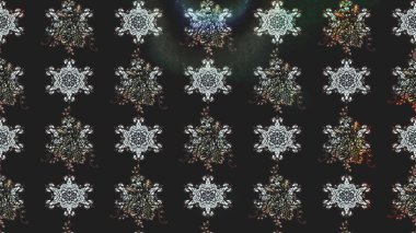 Çok renkli, zarif küçük çiçekler ve gri renkli komik böcekler, raster desen, illüstrasyon.