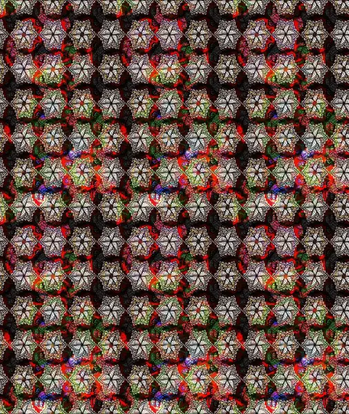 Çiçekli siyah eskiz deseni. Raster çiçek izi. Klasik taslak çizimi.