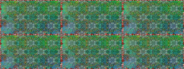 Yeşil ve mavi renkte çiçekler. Küçük çiçekte sevimli çiçek deseni var..