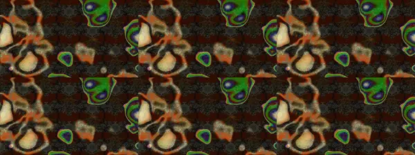 Kahverengi, gri ve yeşil renkte çiçeklerle çizilmiş çiçek deseni. Çiçekler suluboya tarzında kahverengi, gri ve yeşil renklerde.