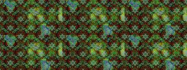 Raster çiçek desenleri çiziyor. Vadinin çiçekleri yeşil, kahverengi ve gri renklerde.