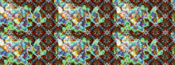 Yeşil, nötr ve mavi renkli çiçekler suluboya tarzında. Çiçek izi. Suluboya çizim deseni.