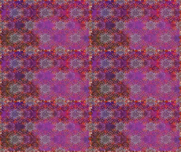 Mor ve kahverengi renkte çiçekler. Gömlek baskısı için çiçek boyası. Çiçeksiz desenli arka plan.